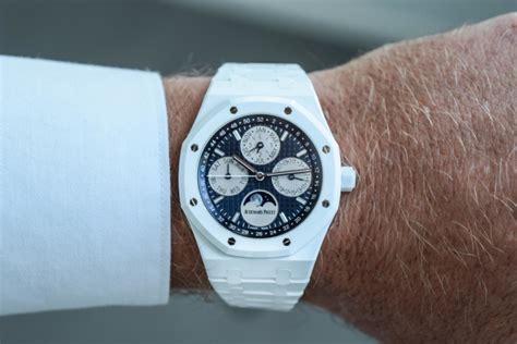 audemars piguet céramique blanche prix|audemars piguet perpetual calendar.